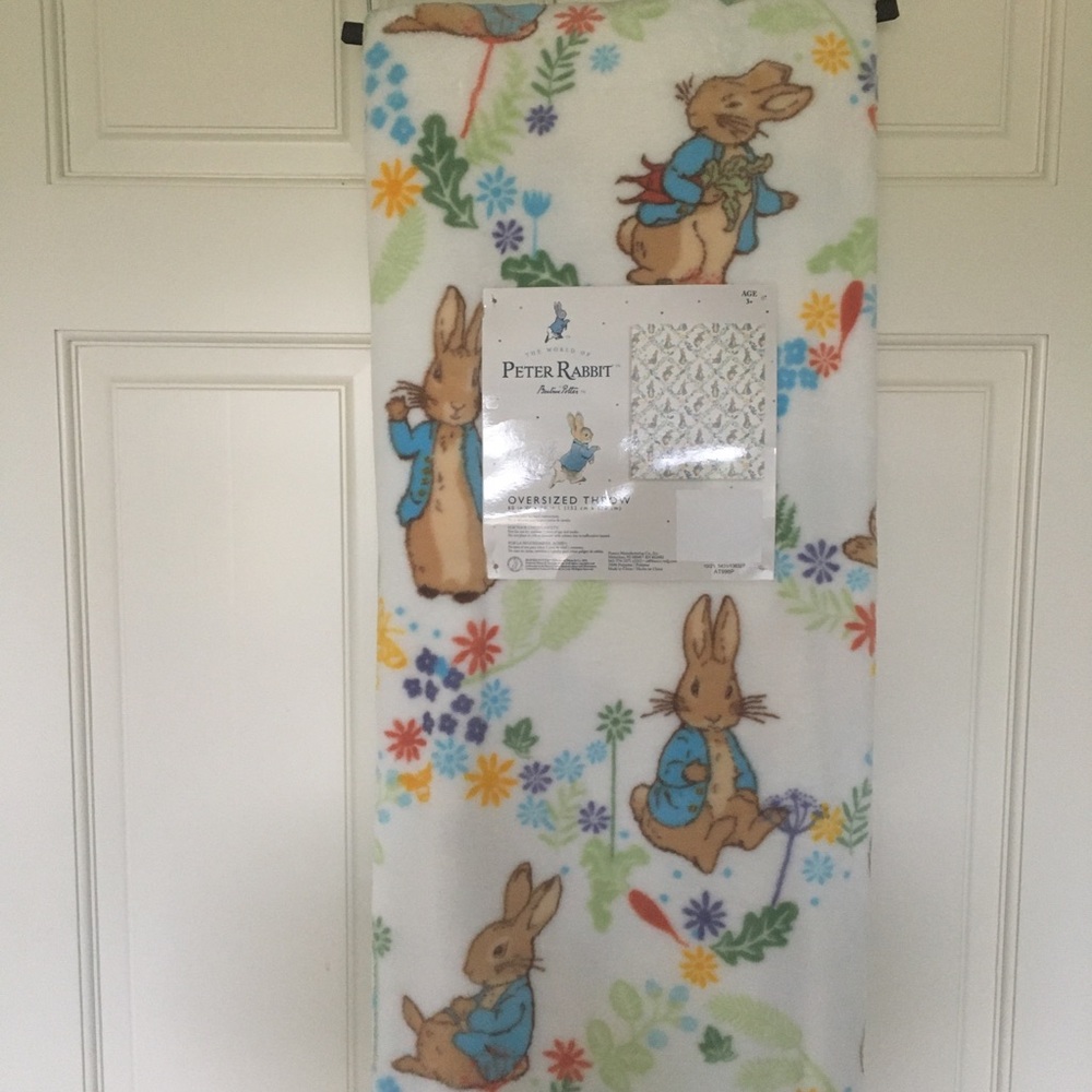 Peter Rabbit White Fleece Oversized Blanket 60” x 70” Bunny Print